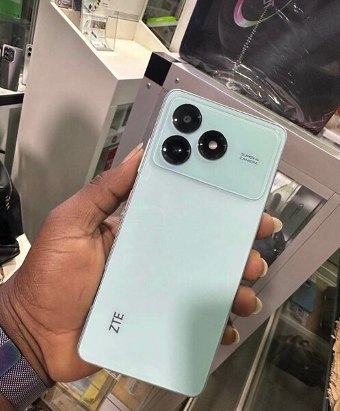 ZTE Blade A36 Smartphone