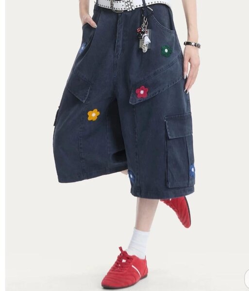 Shorts cargo floraux