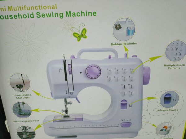 Mini machine à coudre multifonctionnelle