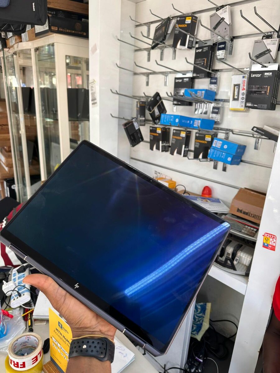 Hp Spectre 13. Intel core i7 evo