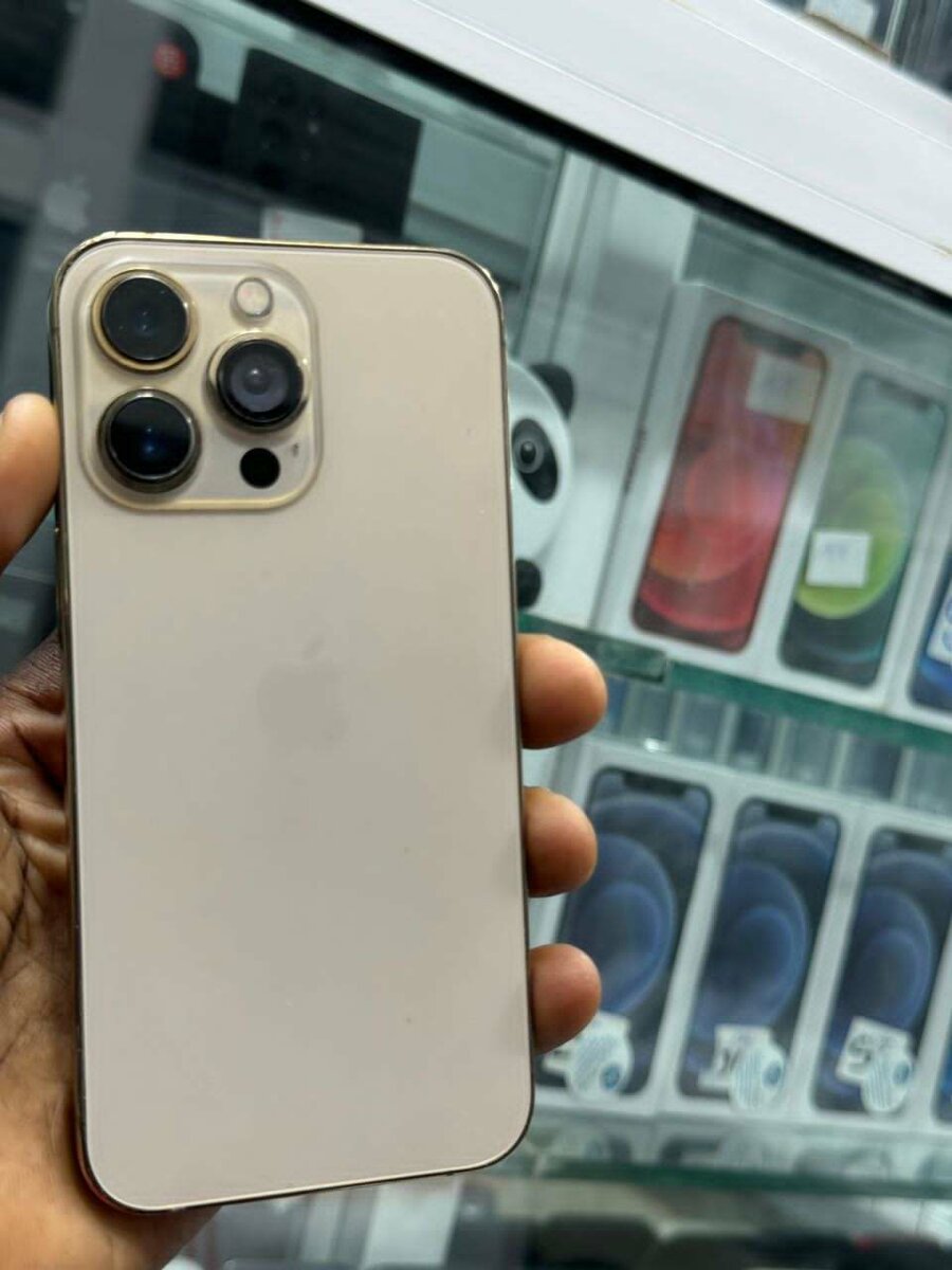 iPhone 13 Pro 128g Message écran   Prix 265.000f 0768715963