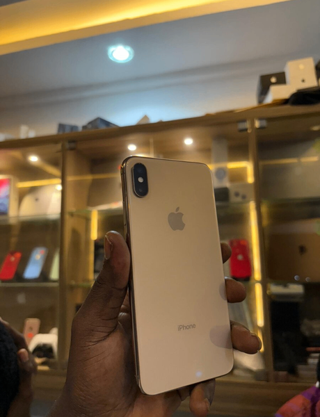 iPhone Xs Mas