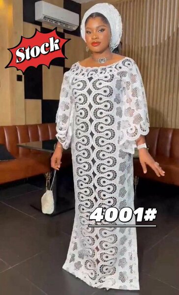 Robe en dentelle élégante