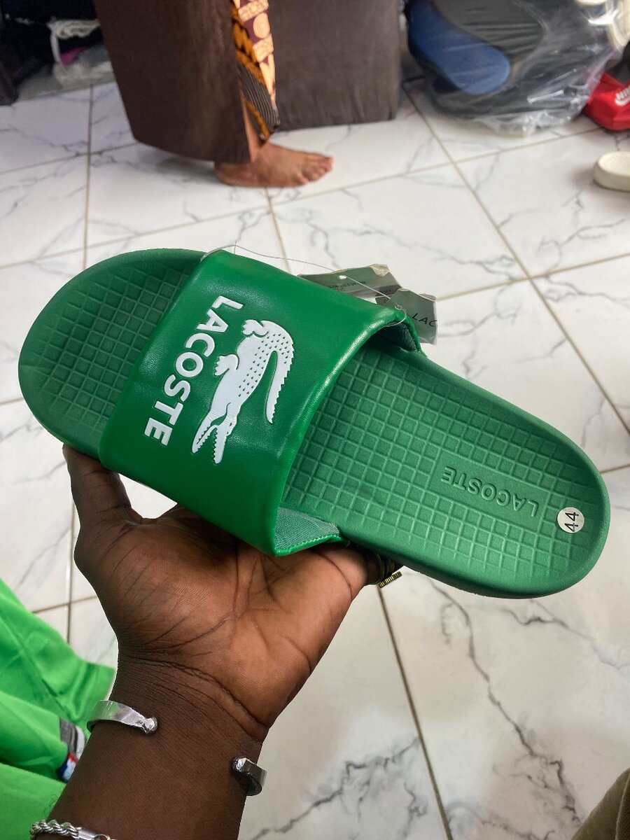 Claquette LACOSTE