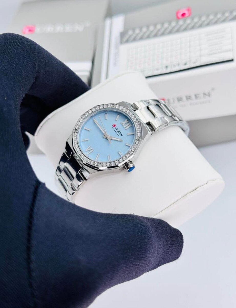 Curren Montre Femme Luxe