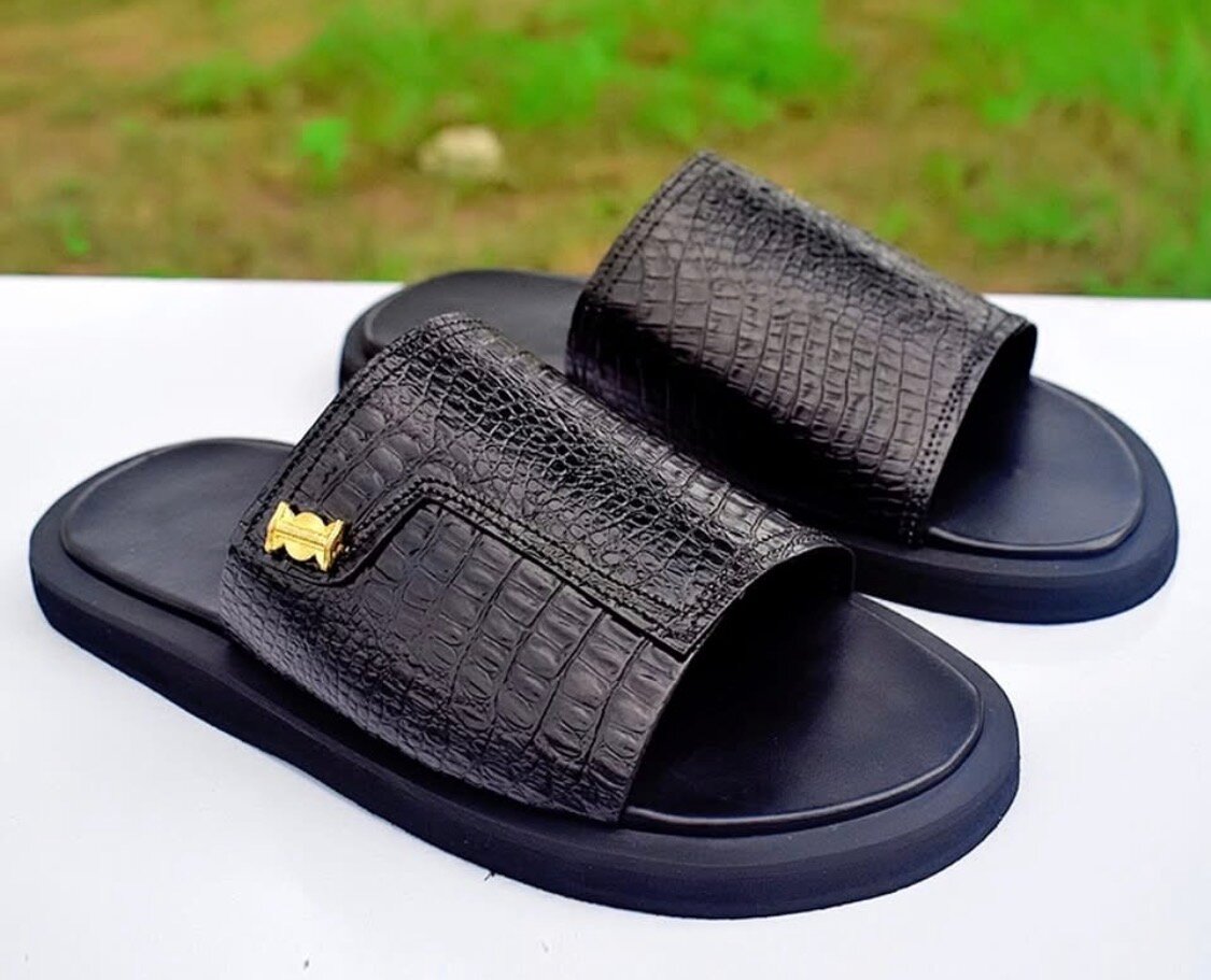 Sandales en cuir de luxe