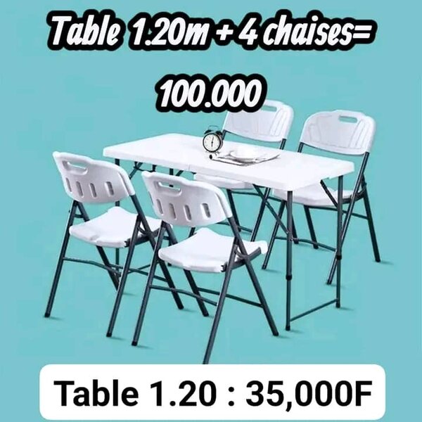 Ensemble table pliable et chaises