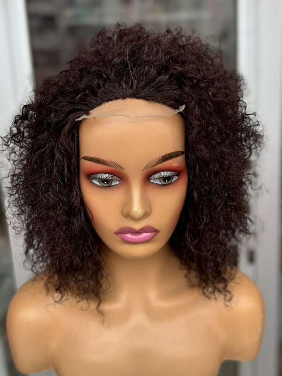 Perruque bouclée naturelle