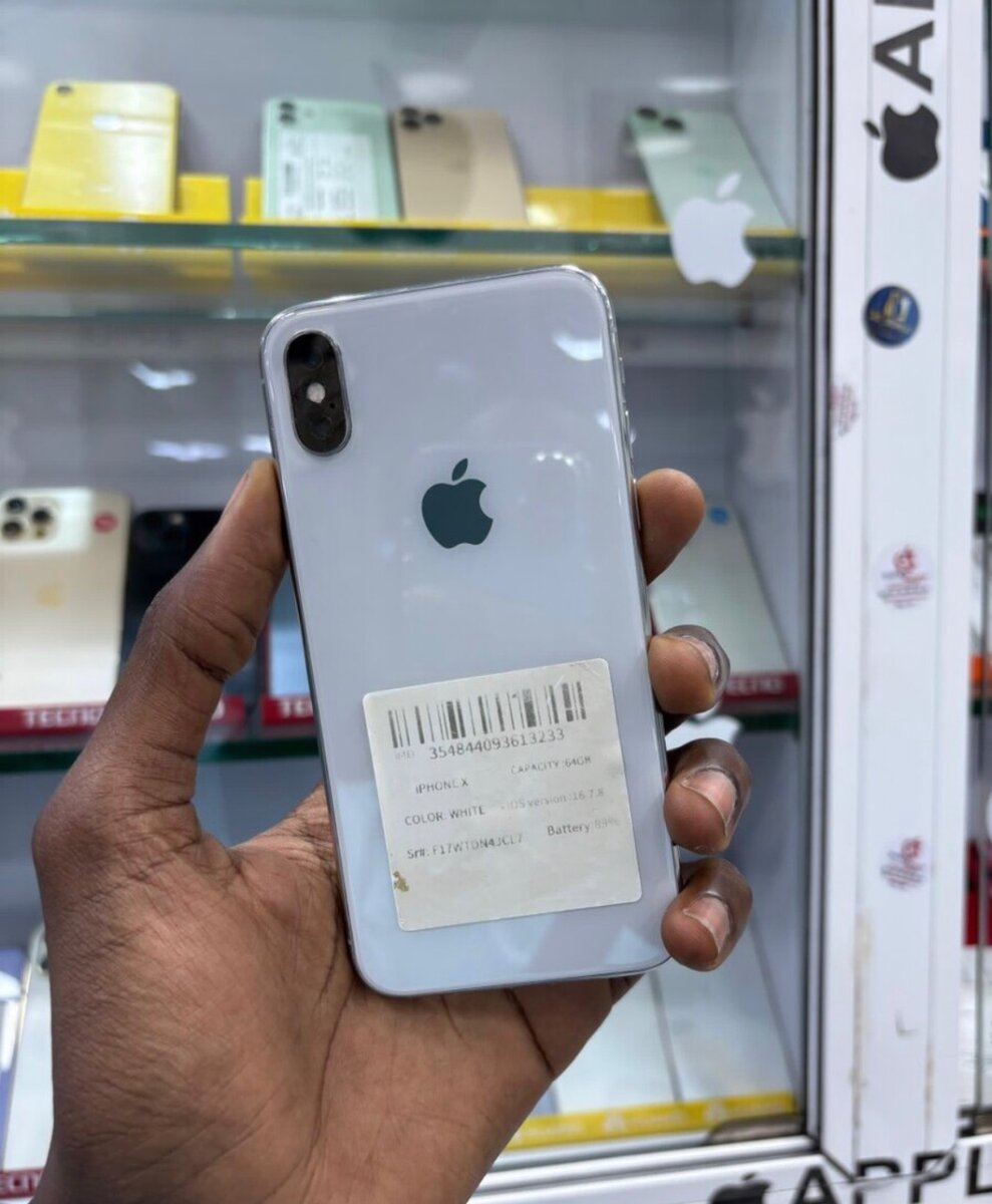 iPhone X Argent 64 Go