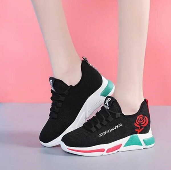 LADIES SNEAKERS