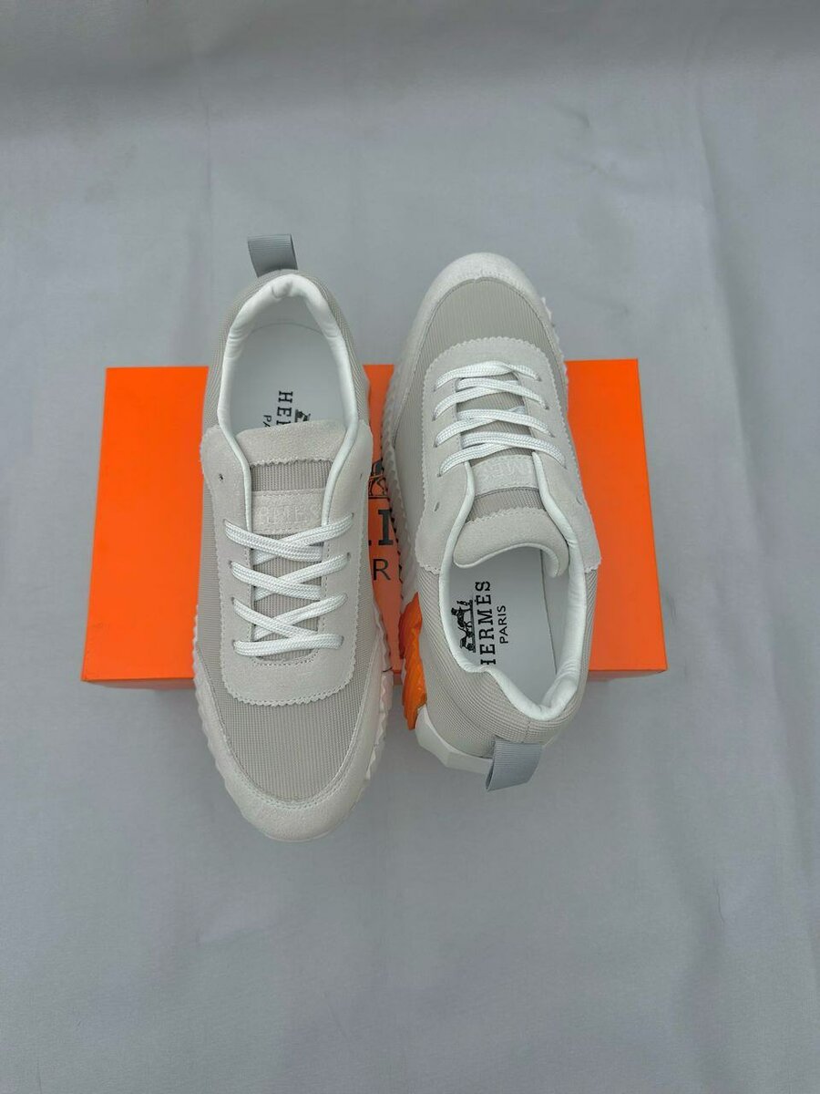 Sneakers blancs élégants Hermès