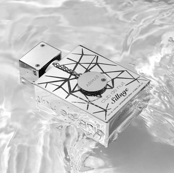 Club de Nuit Sillage By Armaf