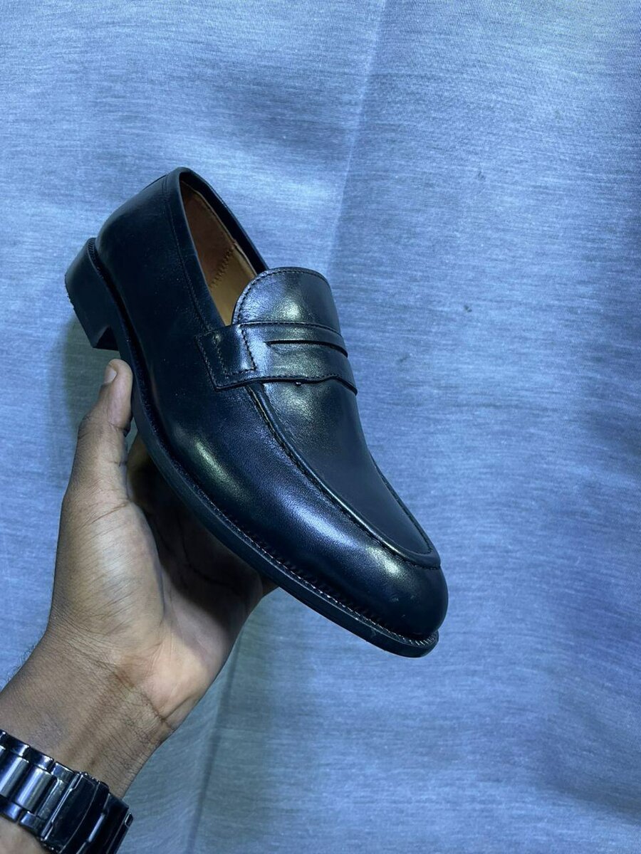 Chaussures en cuir pour hommes élégantes