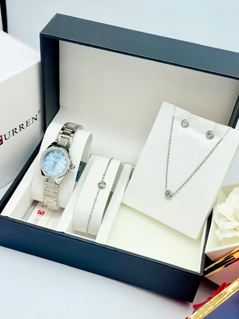 Ensemble Montre et Bijoux Chic