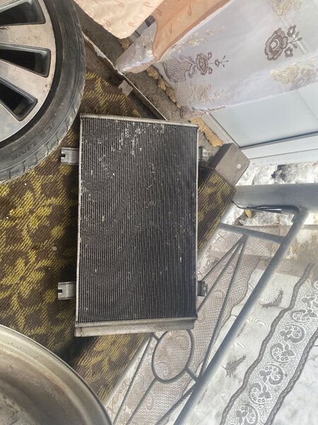 Радиатор кондиционирования на тайота