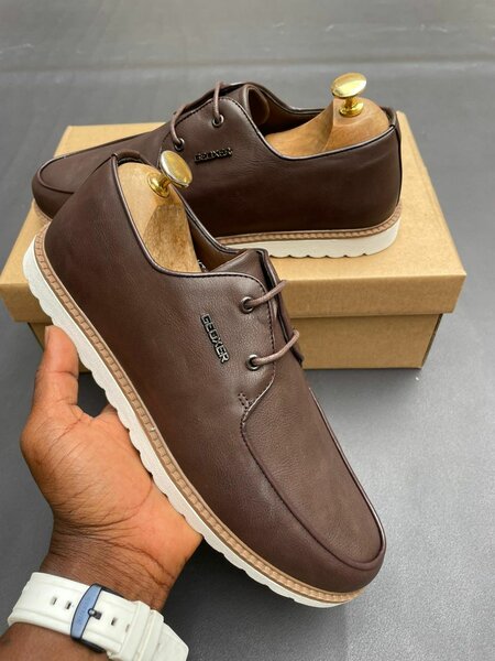 Chaussures décontractées en cuir