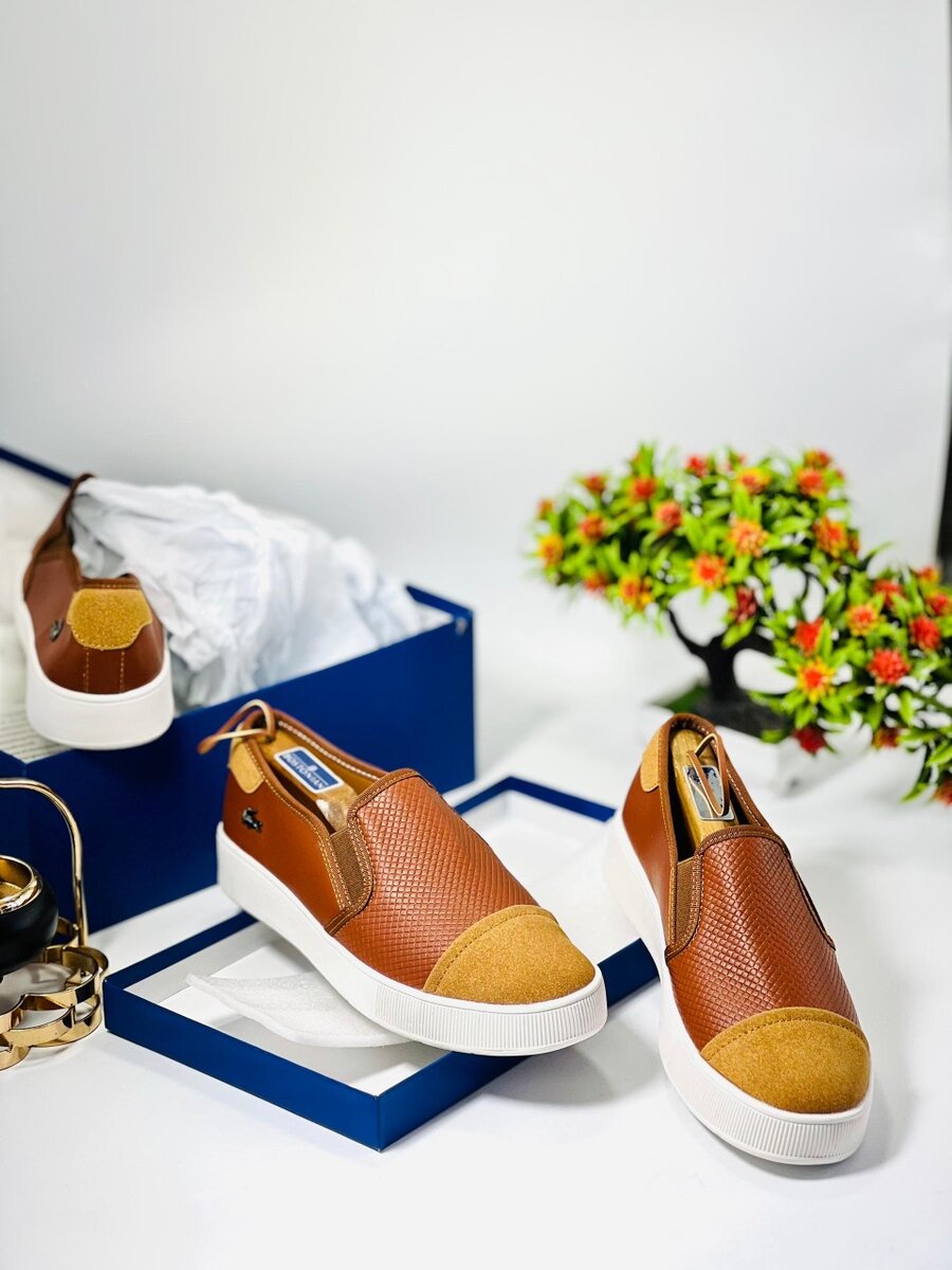 Original Burberry Brown &White and  Santoni All Black*