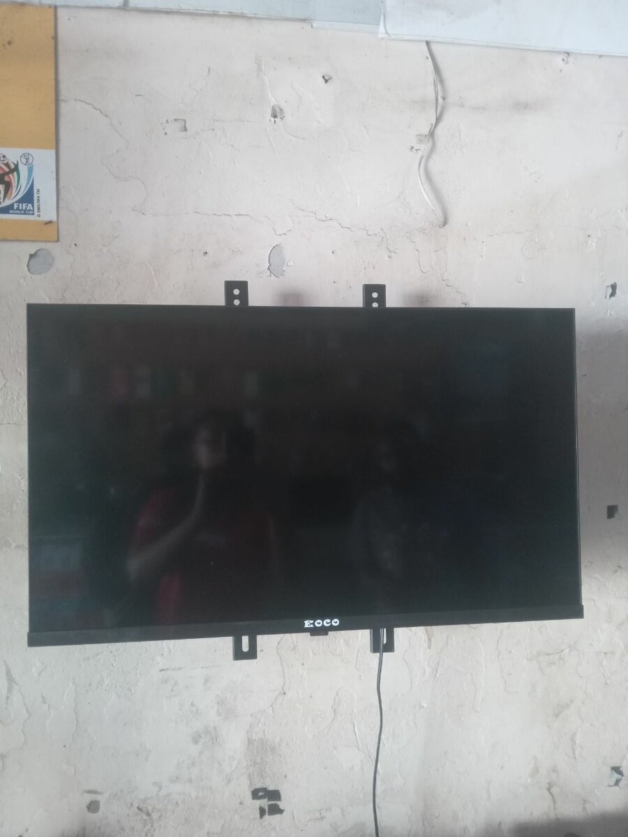 Ecco 32"Tv