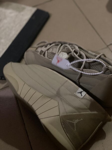 Aire Jordan simlf kaki