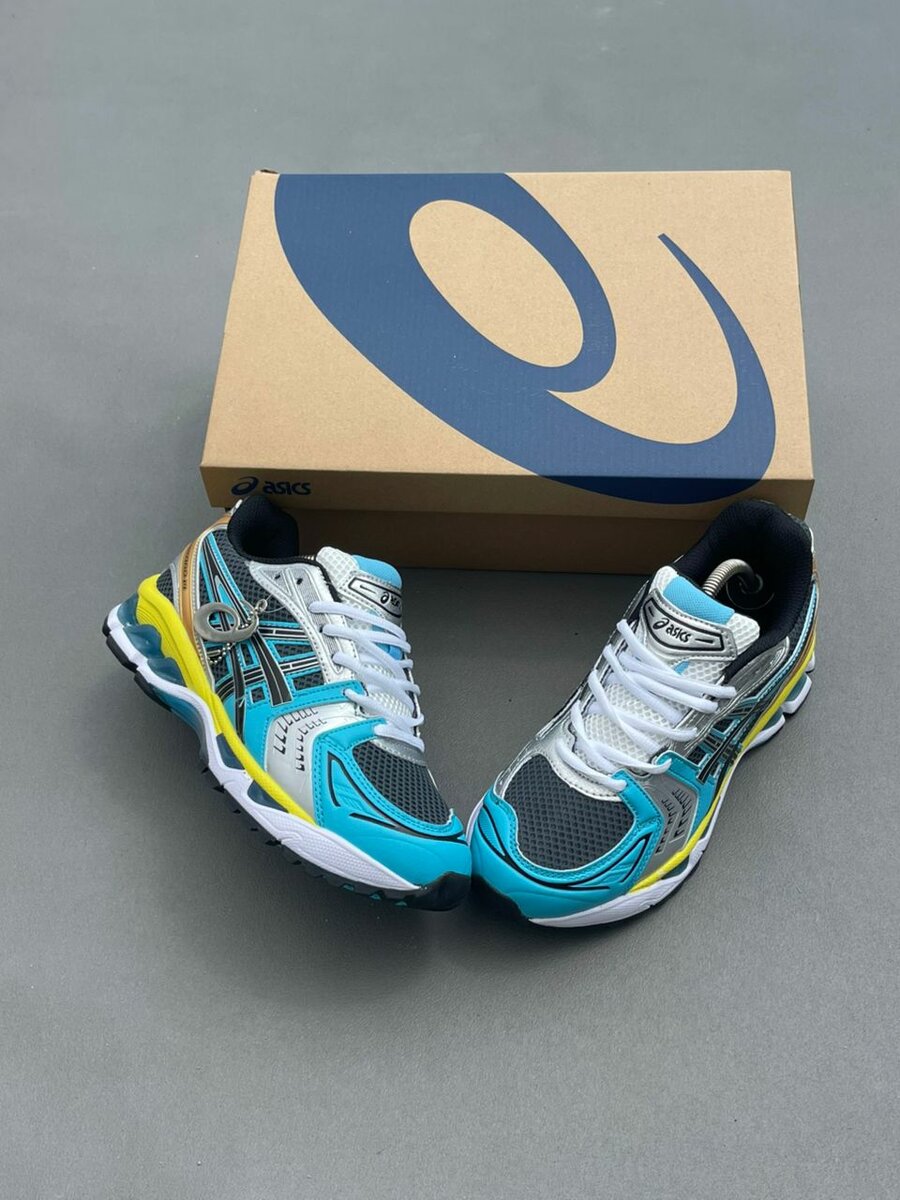 Chaussures running Asics