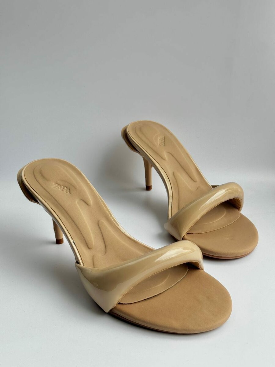 Zara heel