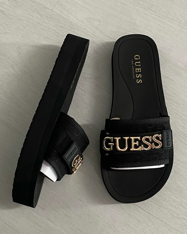 Sandales élégantes pour l'été