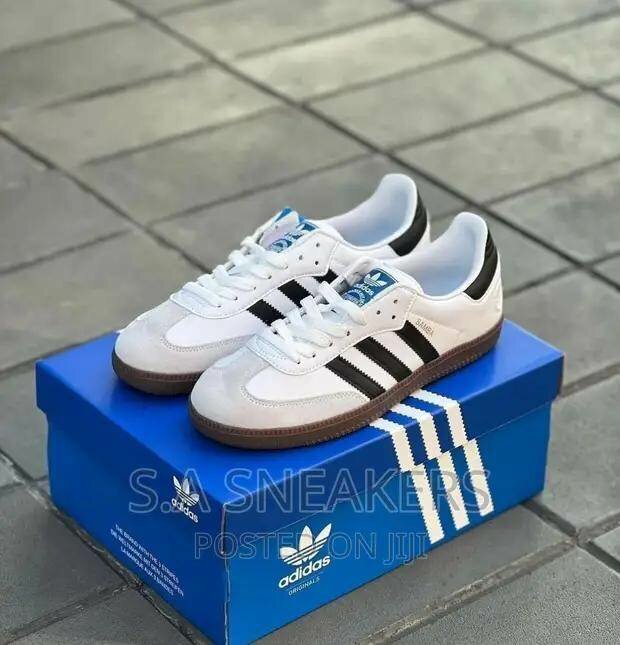 QUALITY ADIDAS SAMBA SNEAKER.