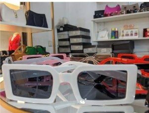 Women's sunglasses plastic