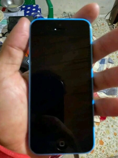 iPhone bleu déverrouillé