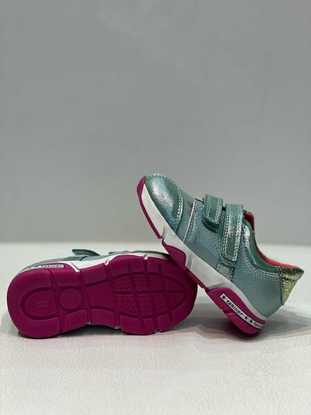 Детские летние кроссовки