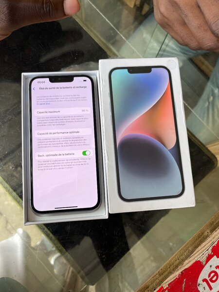 iPhone 14