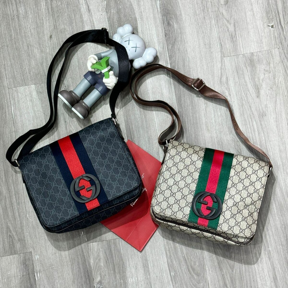 Gucci side bags