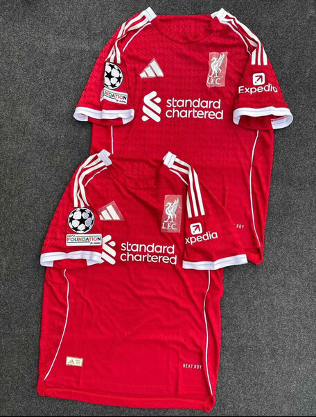 Maillots de football liverpol