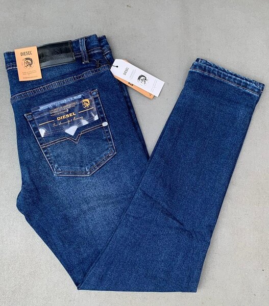 Jeans slim fit pour hommes
