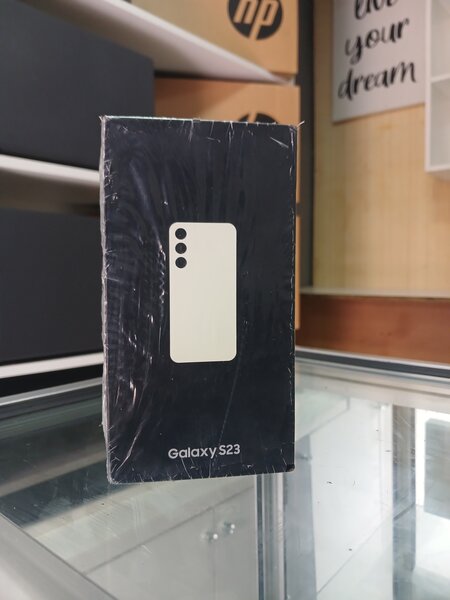 SAMSUNG GALAXY S23