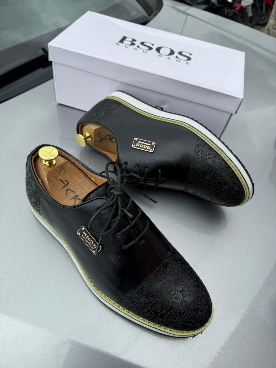 Chaussures habillées en cuir pour hommes