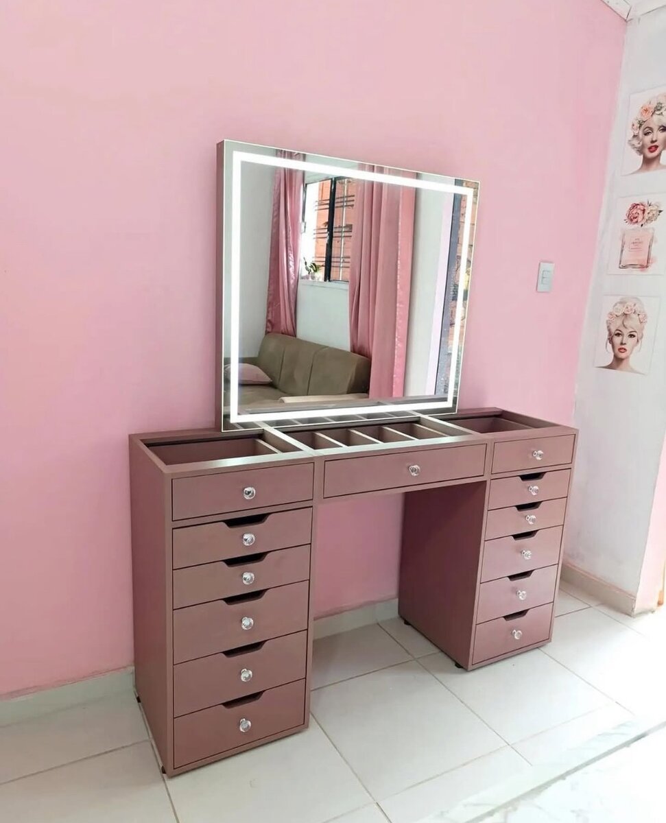 Malva vanity Dresser Set