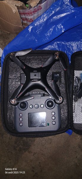 Drone 8K avec 2  caméra