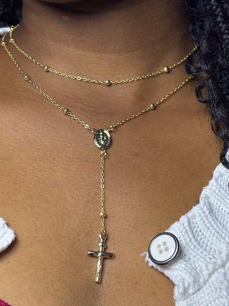 Collier ras du cou croix doré