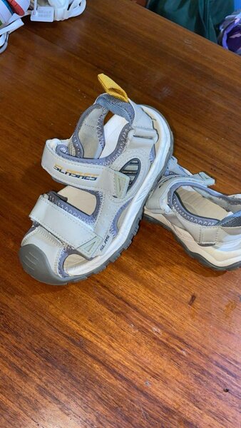 Sandales de sport pour enfants