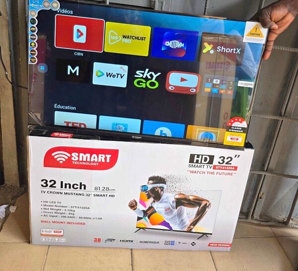 Téléviseur SMART TECHNOLOGY 32 pouces HD