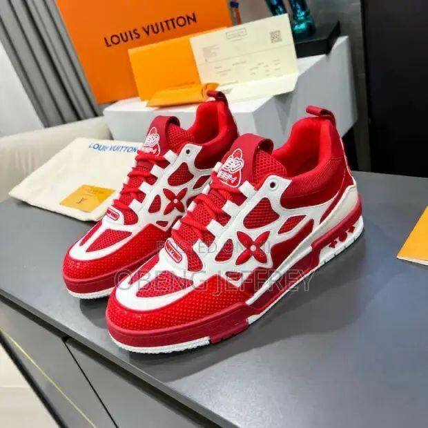 Louis Vuitton Sneakers