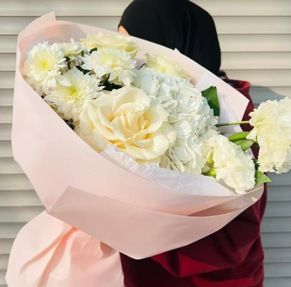 Шикарный букет из гортензий