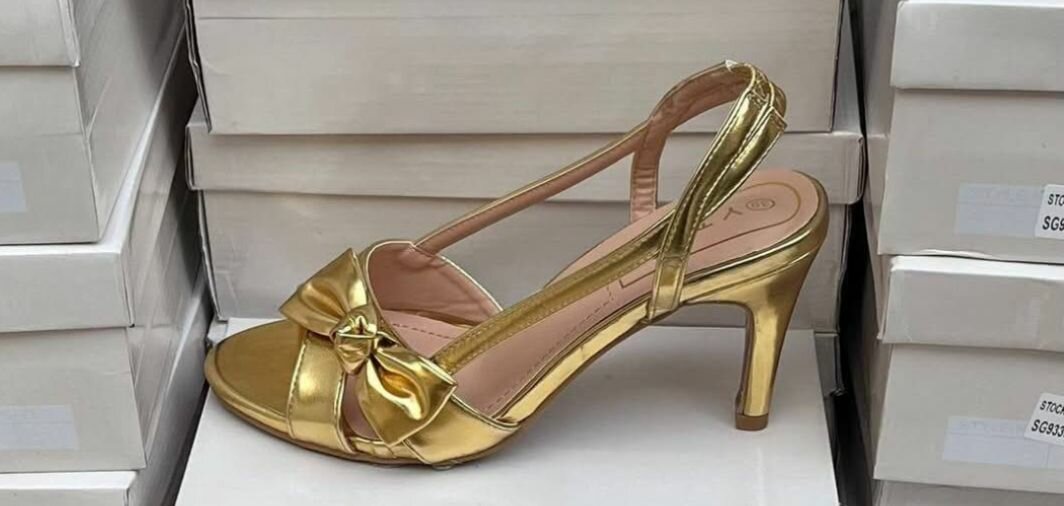 Sandales à talons élégantes