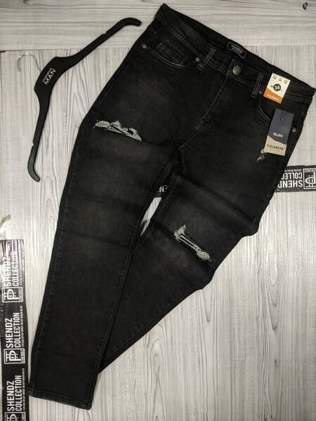 PULL & BEAR 🐻 JEANS