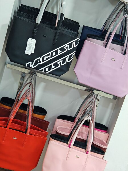 Sacs Fourre-Tout Lacoste Élégants