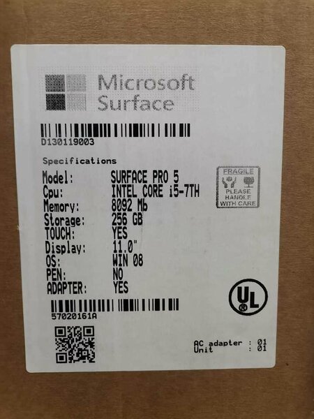 Surface pro 5-4-3 / 4-8 gb ram 256 SSD tactile et détachable