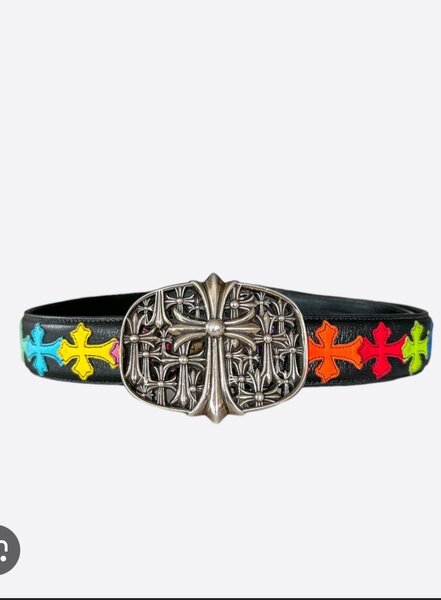 Ceinture en cuir boucle croix