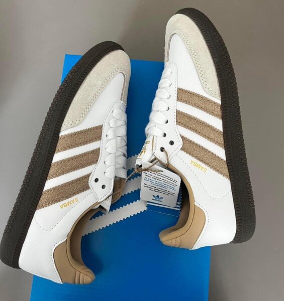 Adidas sambas
