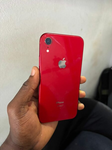 IPHONE XR PROPRE  64GB